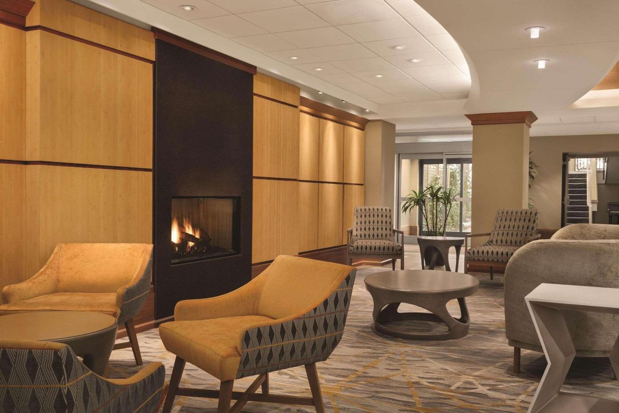 Radisson Hotel Providence Airport Warwick Exterior foto